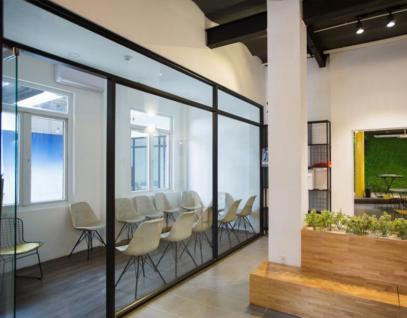 Commercial Glass Partitions